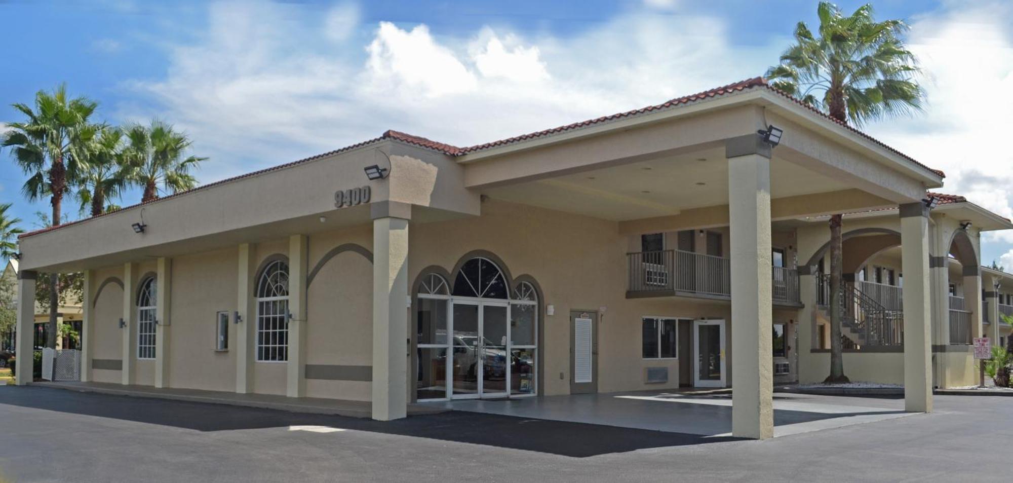 Serena Inn Citrus Ridge Bagian luar foto